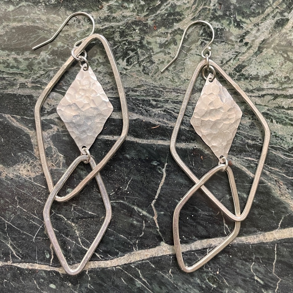 Hammered silver geometric earrings